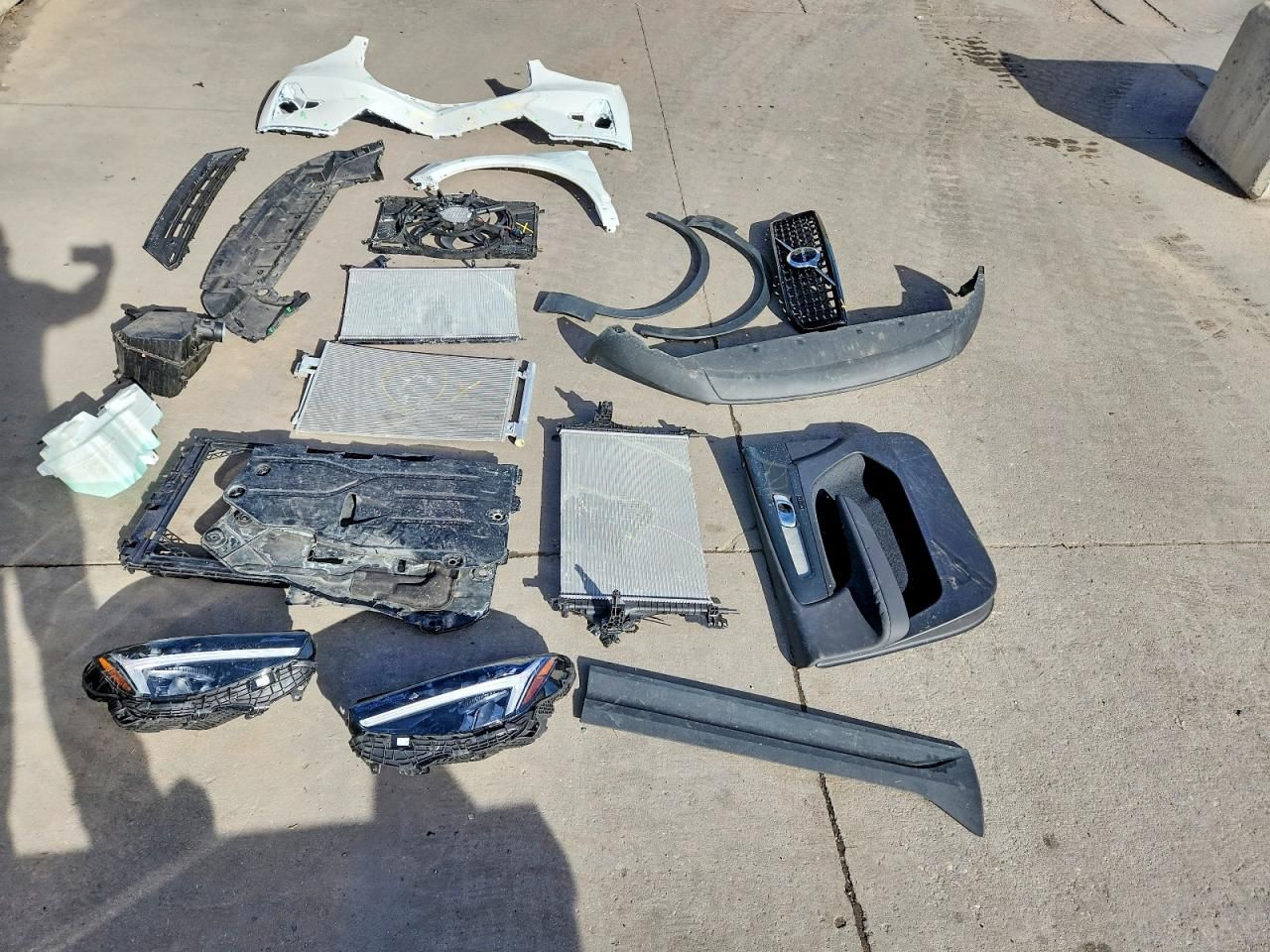 2023 Volvo Xc40 Plus