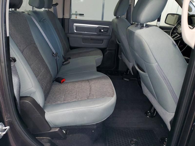 2019 Dodge Ram 1500 Classic slt