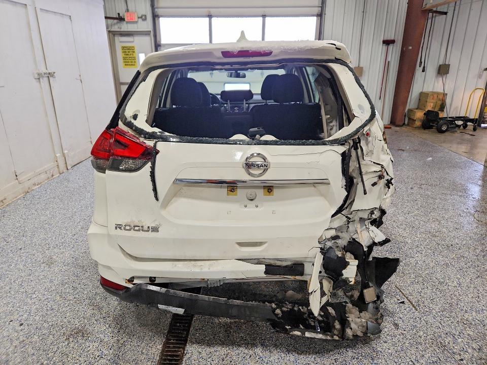 2018 Nissan Rogue s