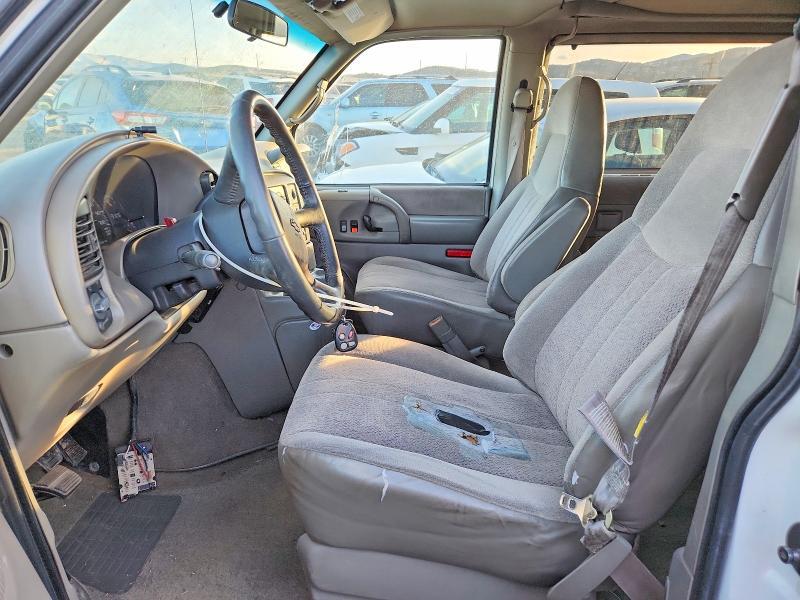2000 Chevrolet Astro