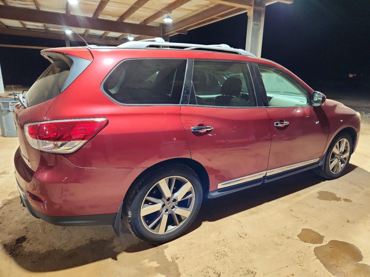 2015 Nissan Pathfinder s