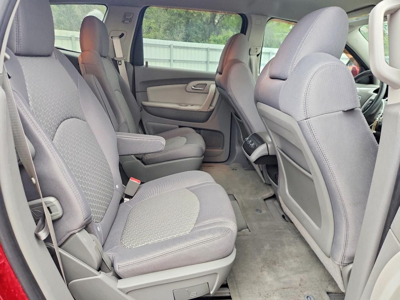 2012 Chevrolet Traverse lt