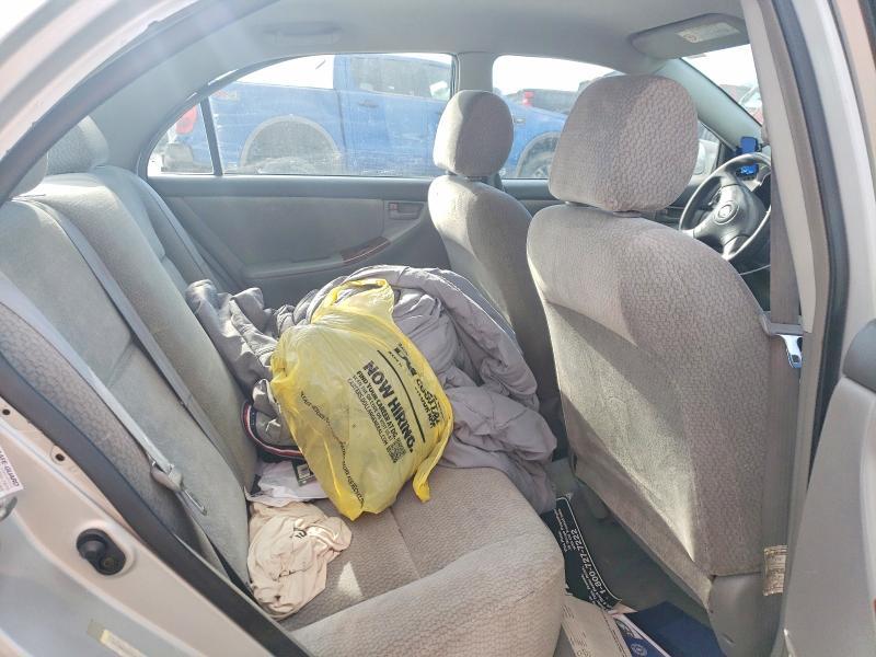 2004 Toyota Corolla ce