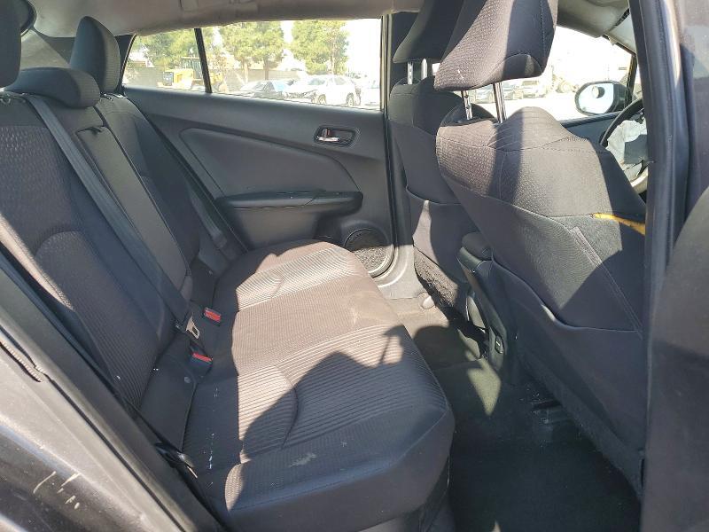 2018 Toyota Prius two
