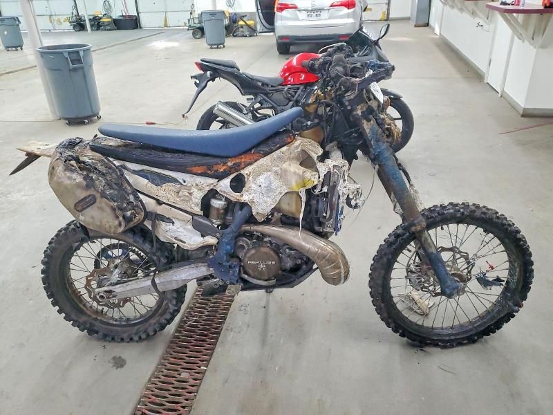 2022 Husqvarna Tx 300i