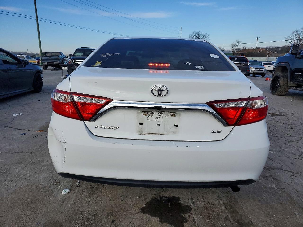 2017 Toyota Camry le
