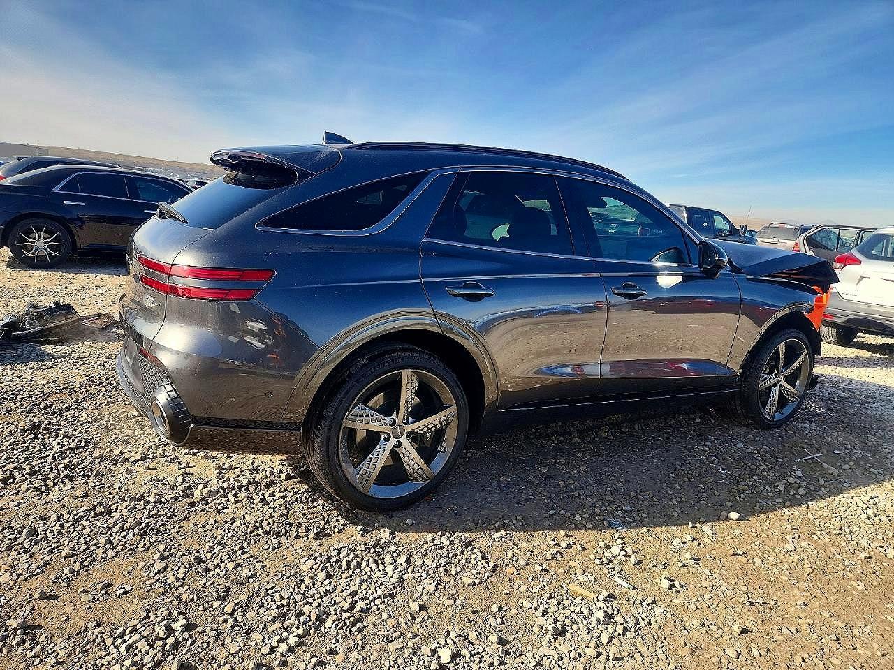 2024 Genesis Gv70