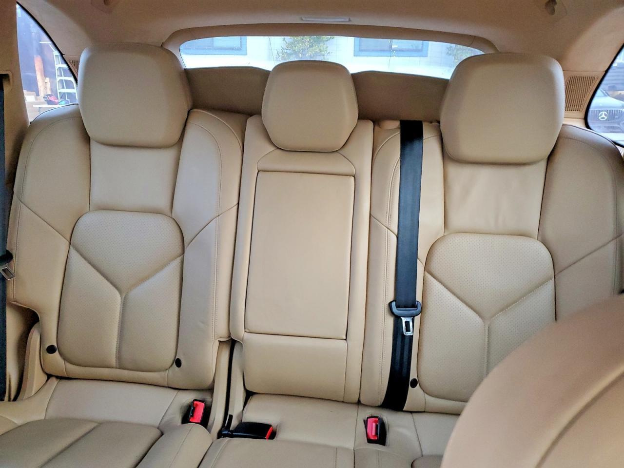 2011 Porsche Cayenne Turbo