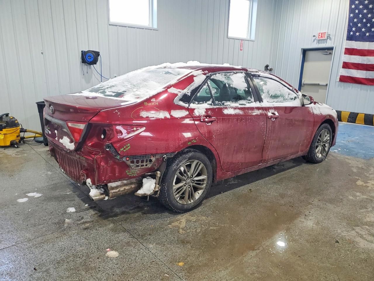 2016 Toyota Camry le