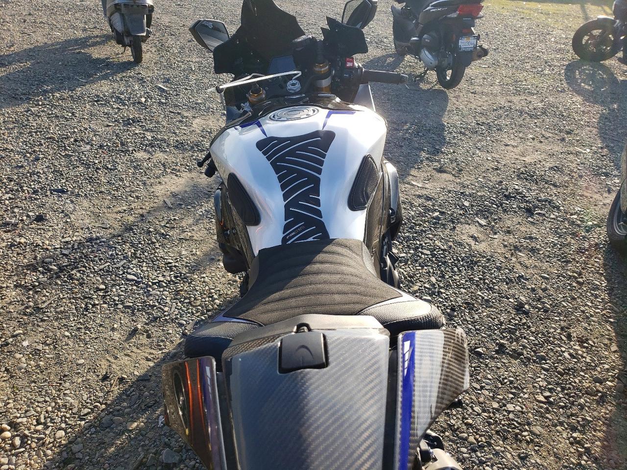 2024 Yamaha YZFR1M C