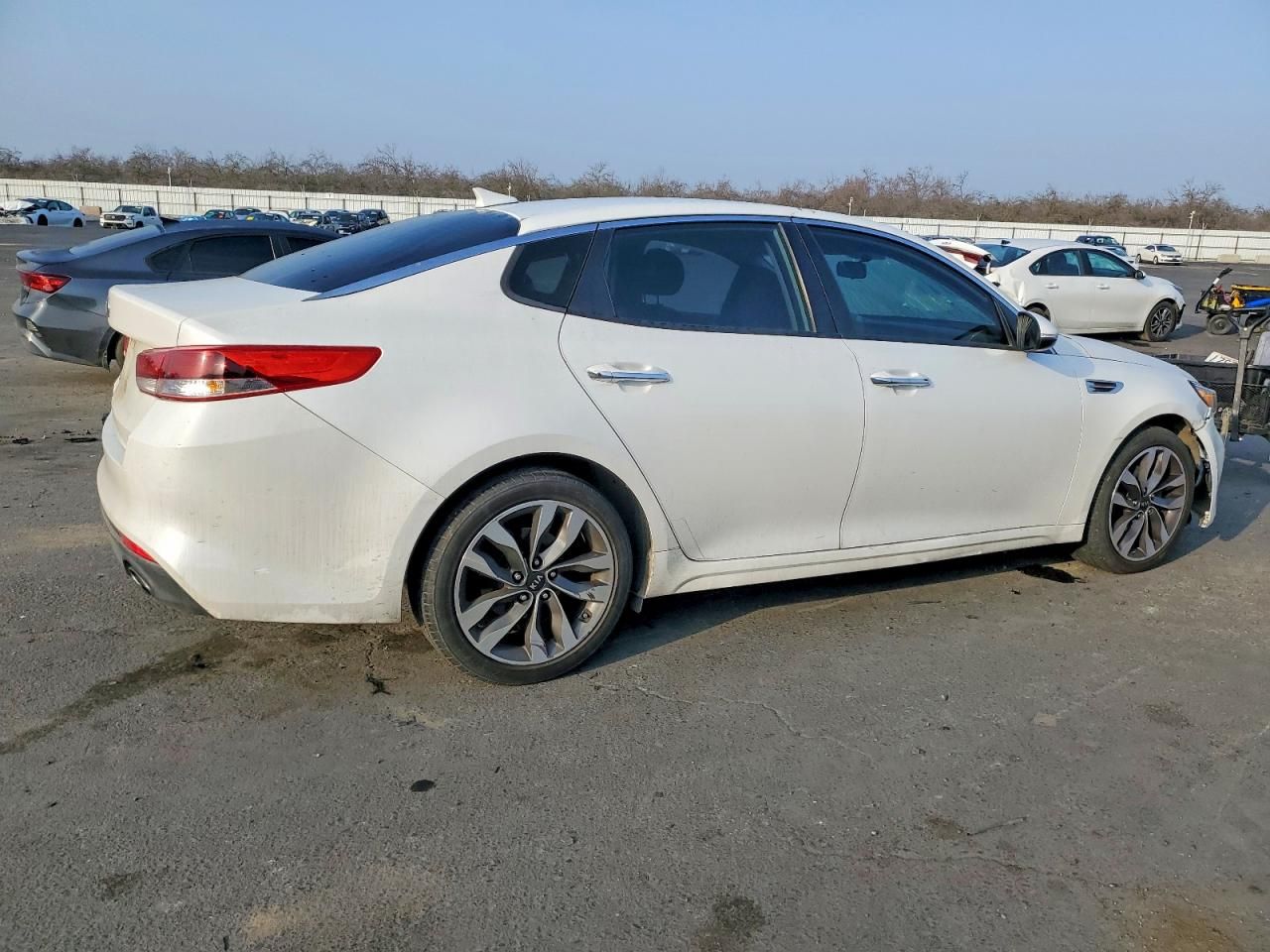 2016 KIA Optima lx