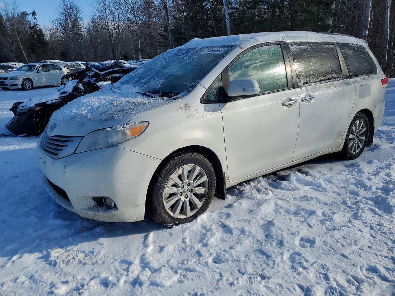 2014 Toyota Sienna xle