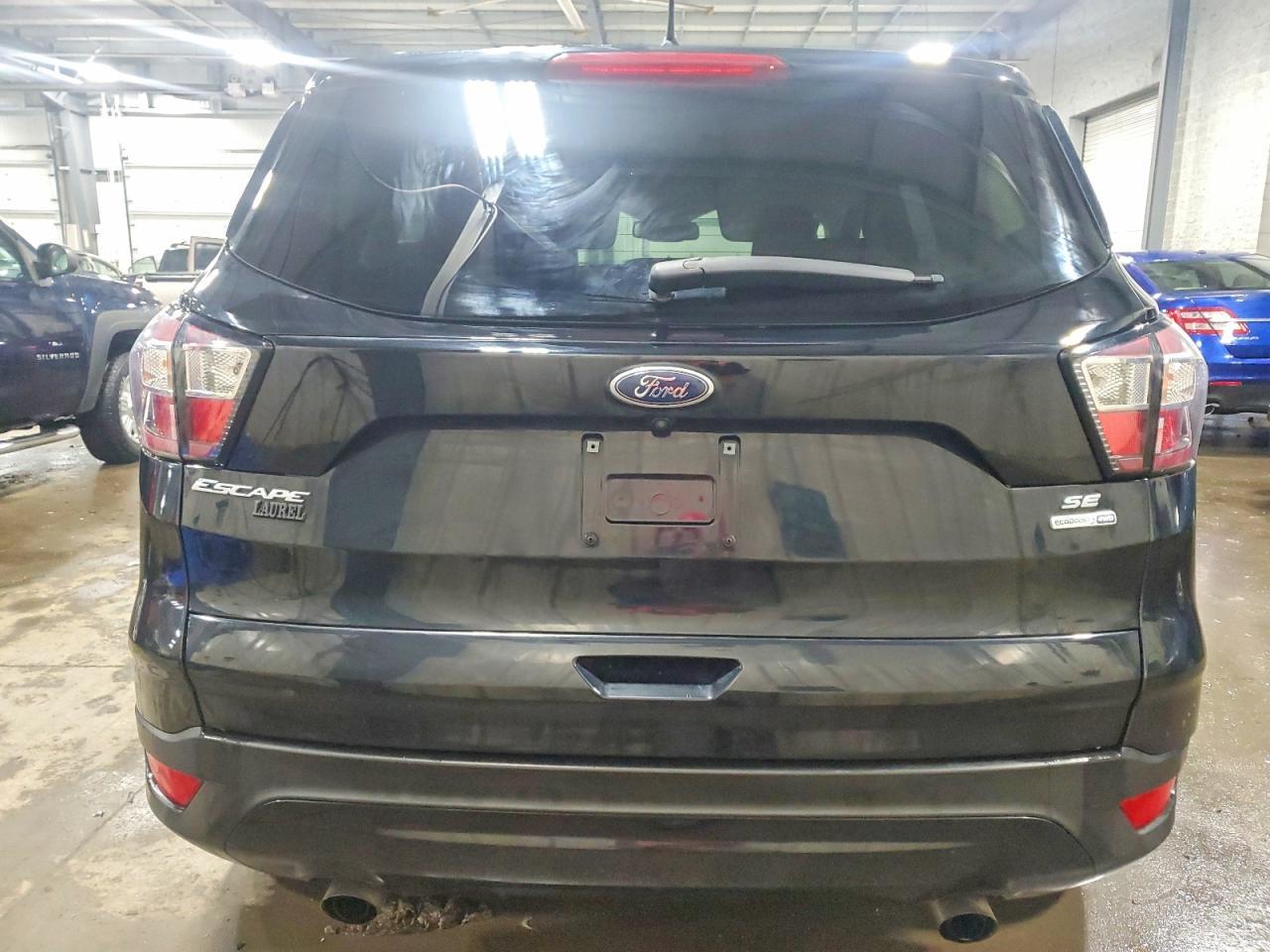 2018 Ford Escape se