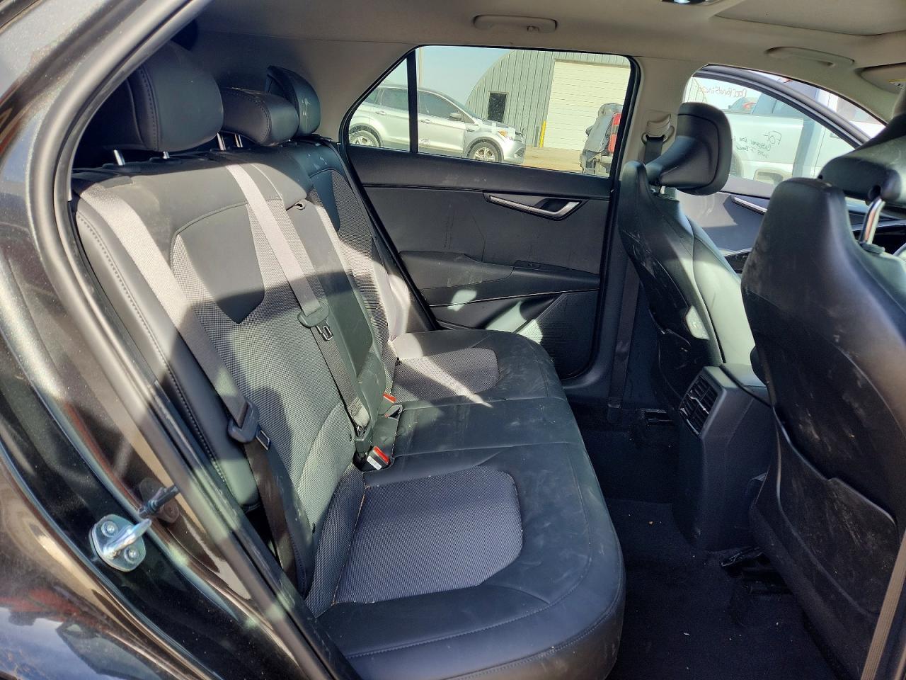 2025 KIA Niro ex