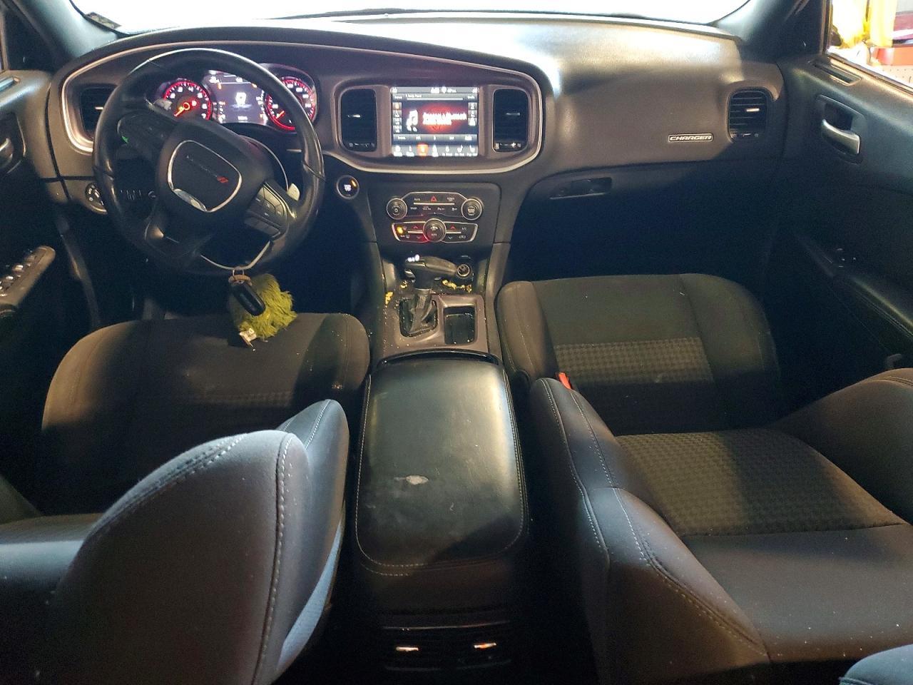 2019 Dodge Charger r