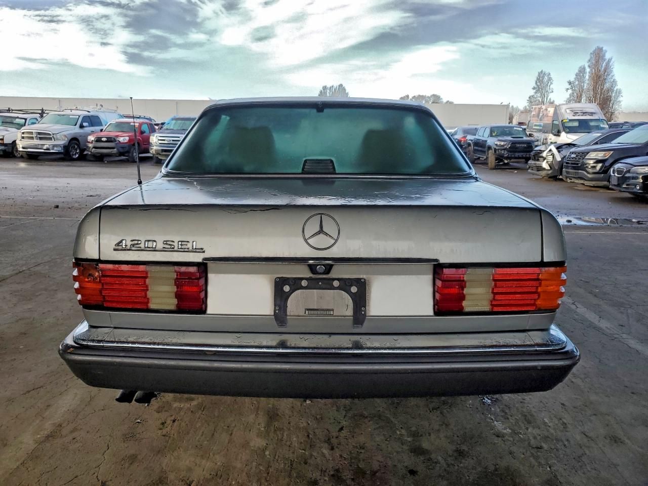 1990 Mercedes-Benz 420 sel