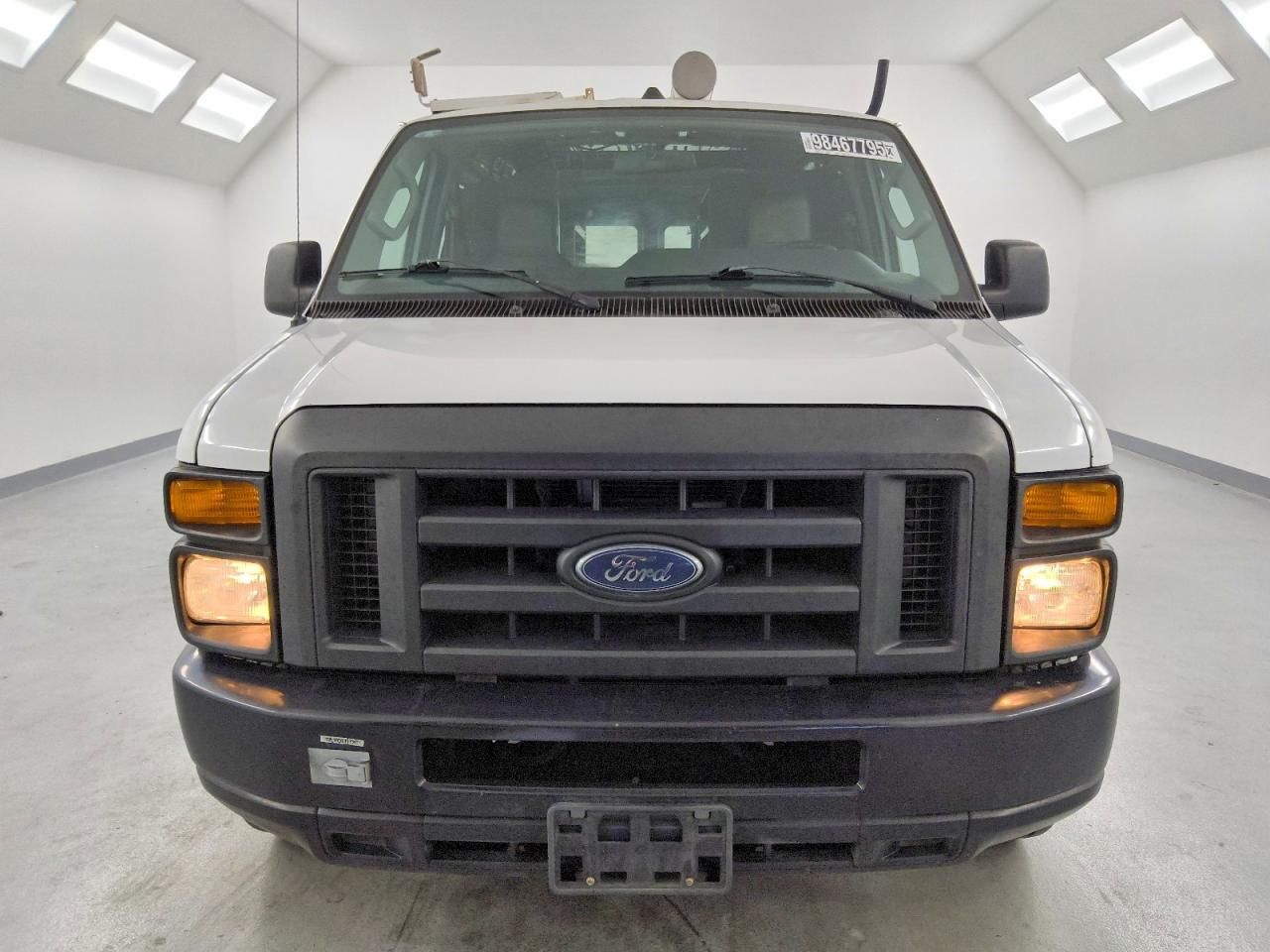 2010 Ford Econoline E250 Van