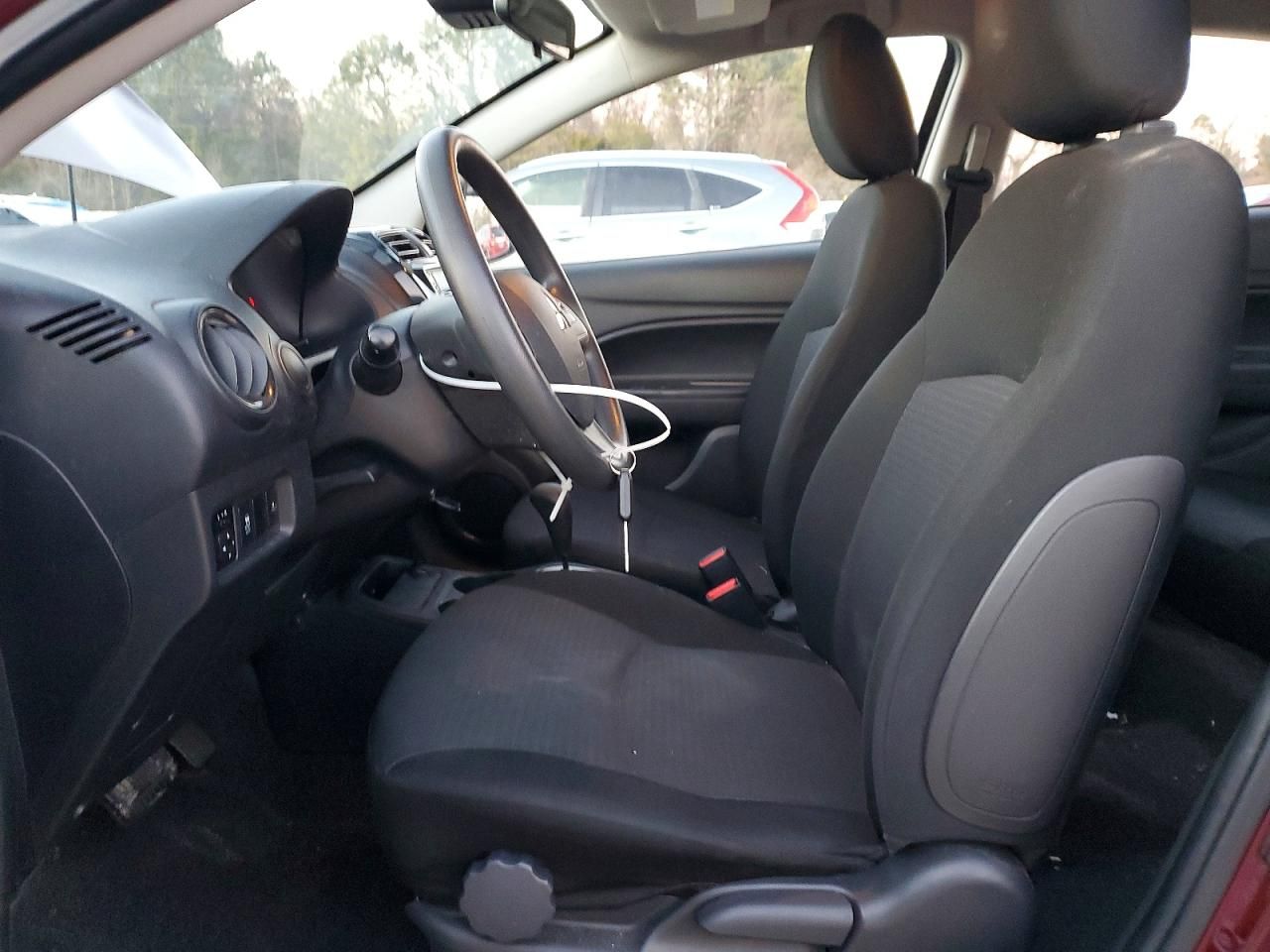 2023 Mitsubishi Mirage G4 es