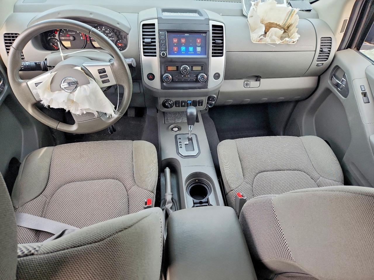 2021 Nissan Frontier s