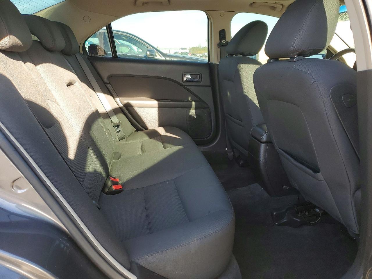 2010 Ford Fusion se