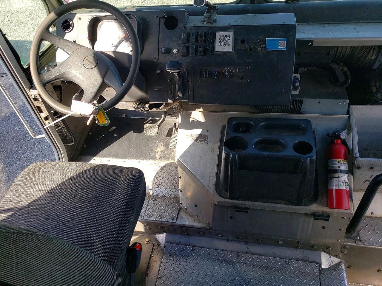 2020 Freightliner Chassis M Line WALK-IN Van