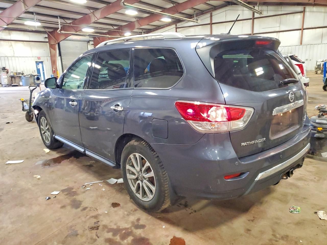 2013 Nissan Pathfinder s