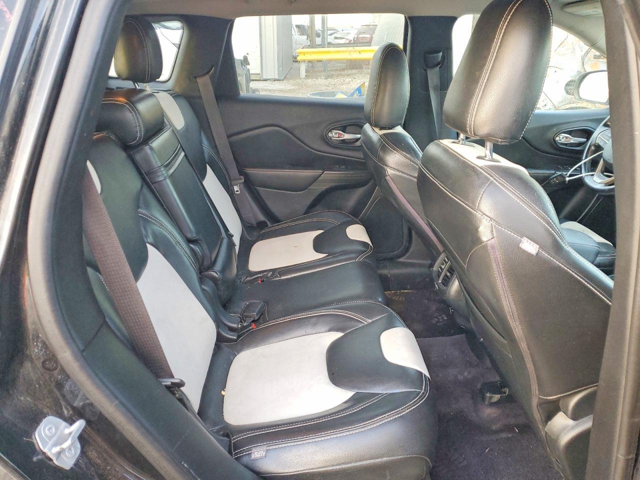 2016 Jeep Cherokee Latitude