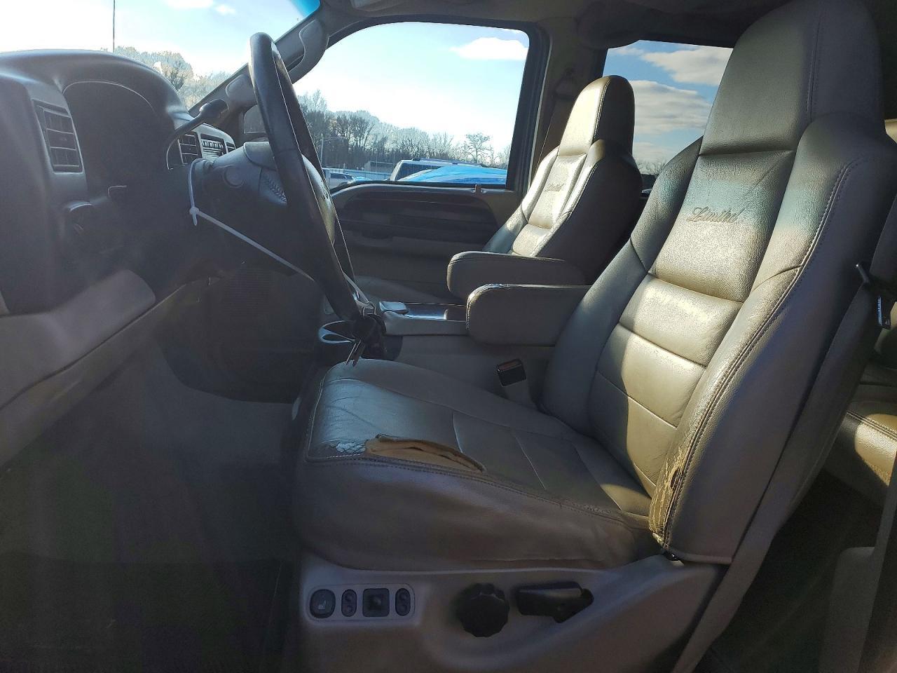 2005 Ford Excursion Limited