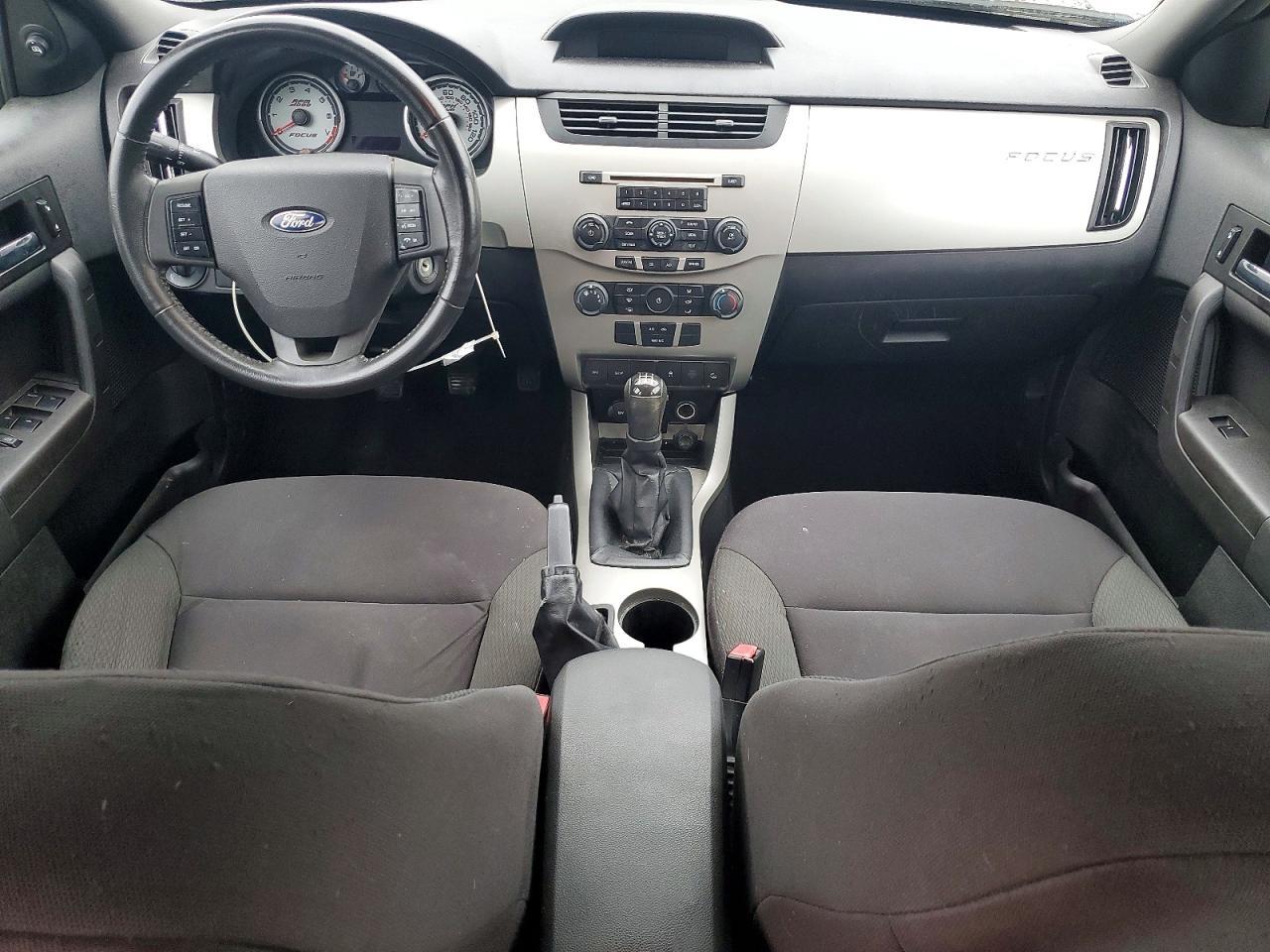 2011 Ford Focus ses