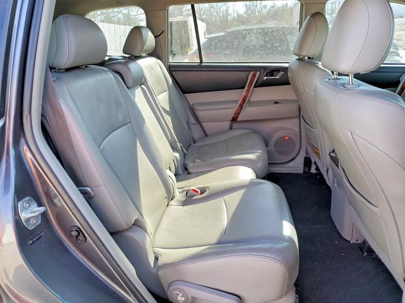 2012 Toyota Highlander Limited