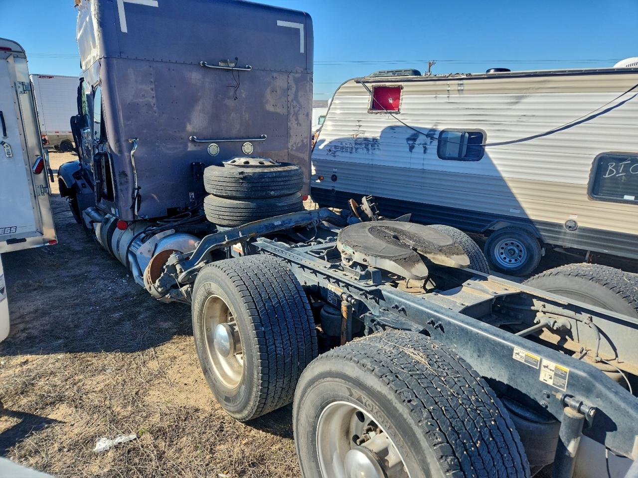 2023 Peterbilt 579 Semi Truck