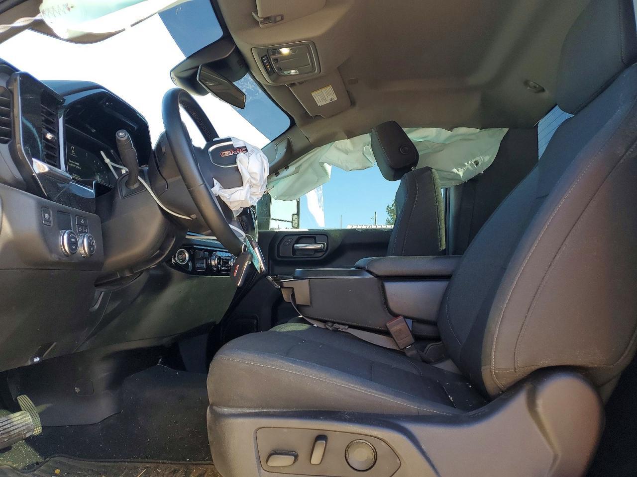 2024 GMC Sierra C2500 sle