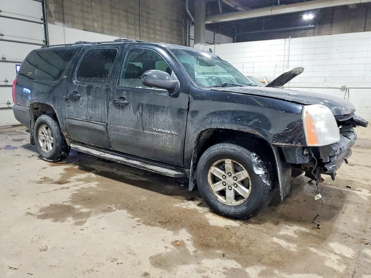 2011 GMC Yukon xl K1500 slt