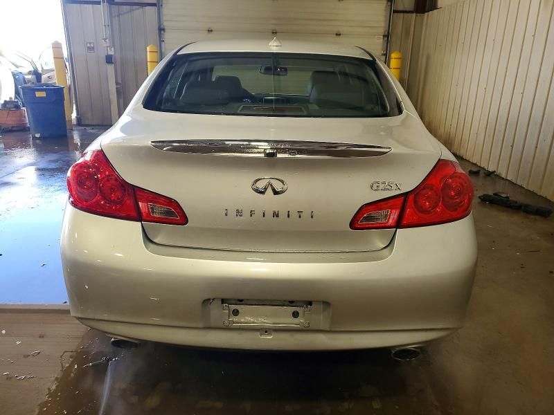 2012 Infiniti G25