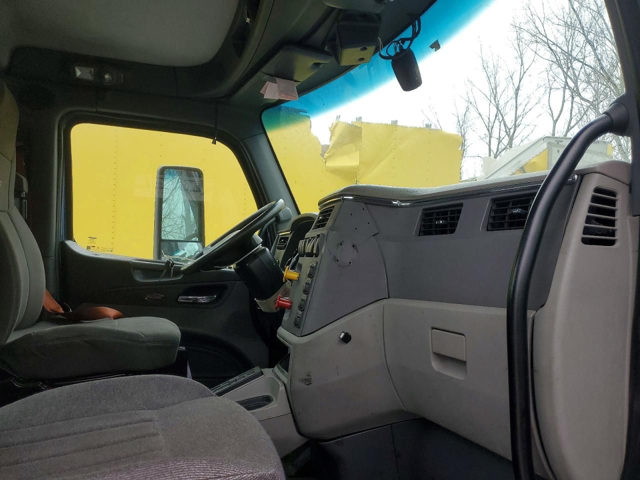 2017 Peterbilt Tractor 2017 Peterbilt 579 Semi Truck