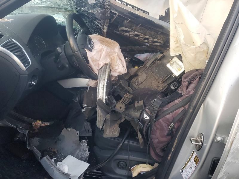 2010 Audi Q5 Premium Plus