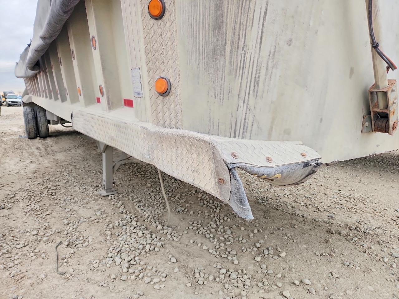 1999 Travis END Dump Trailer