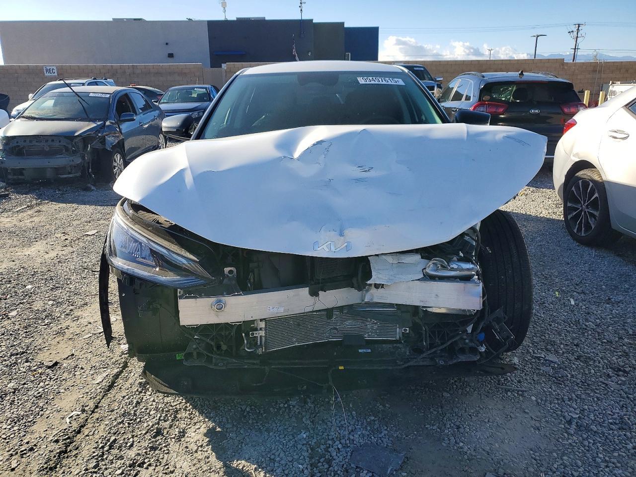 2023 KIA EV6 Light