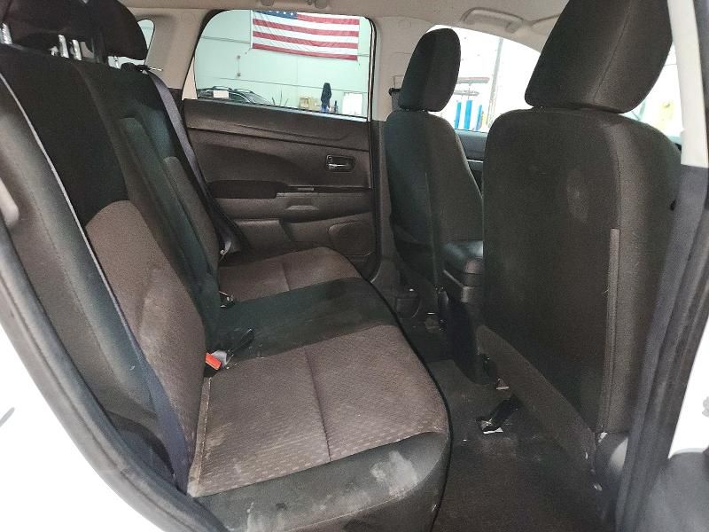 2019 Mitsubishi Outlander Sport es