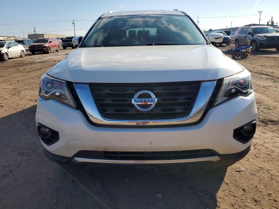 2019 Nissan Pathfinder s