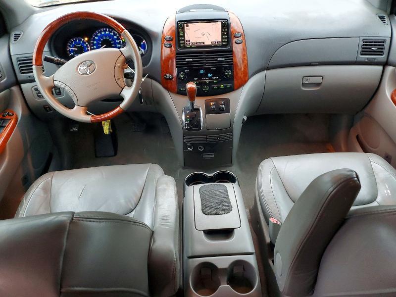 2009 Toyota Sienna xle