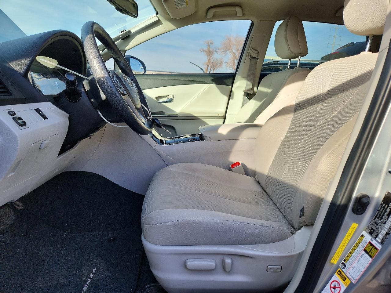 2015 Toyota Venza le