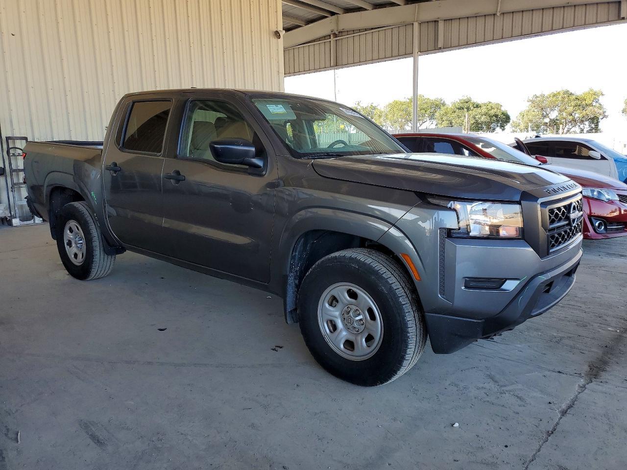 2023 Nissan Frontier S