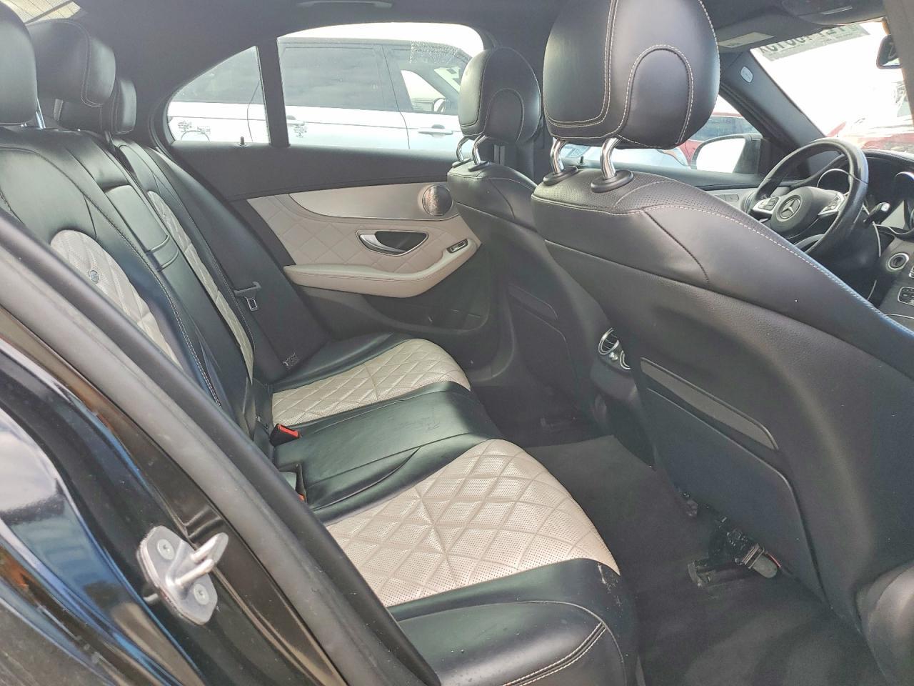 2017 Mercedes-Benz C300