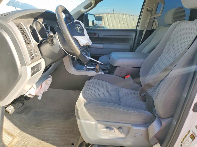 2011 Toyota Tundra Double cab SR5