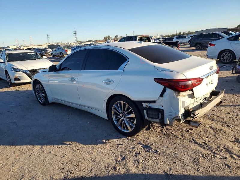 2018 Infiniti Q50 Luxe