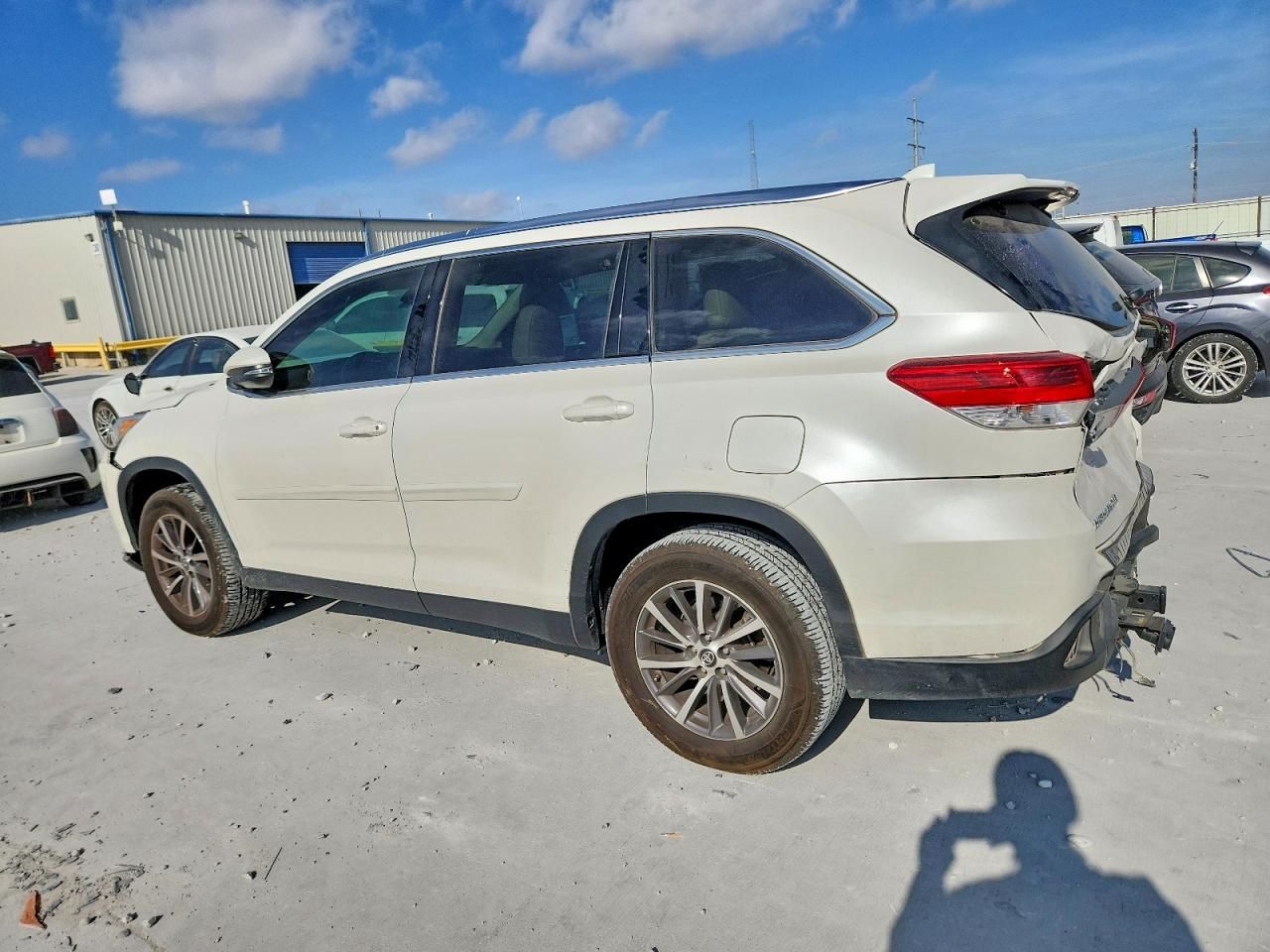 2019 Toyota Highlander se