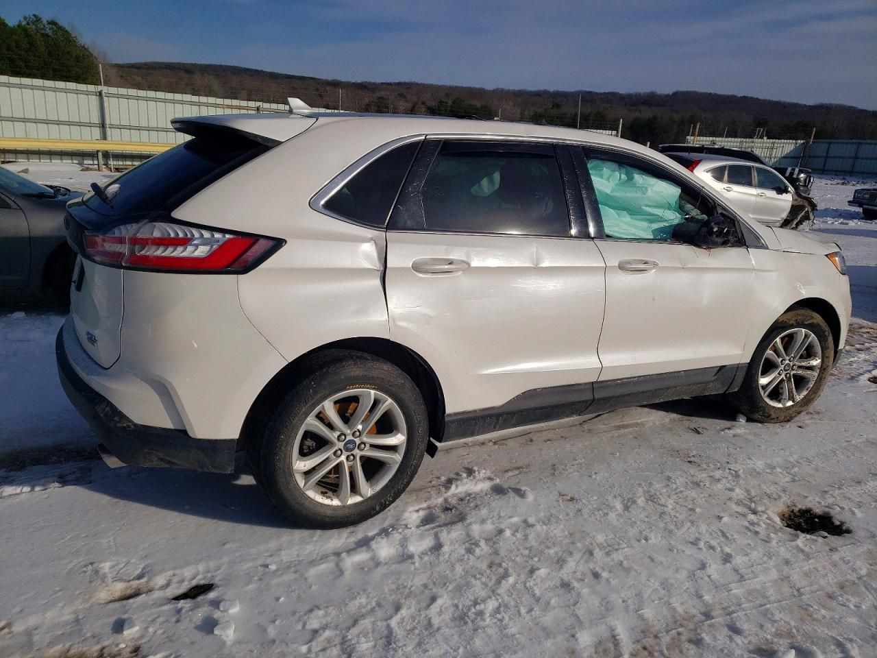 2019 Ford Edge sel