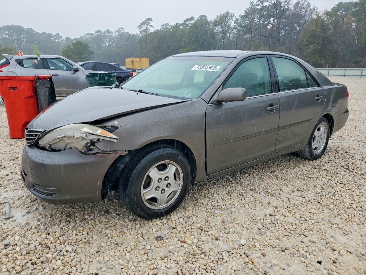 2005 Toyota Camry le