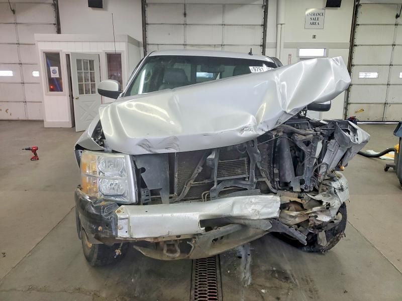 2011 Chevrolet Silverado K1500 ltz